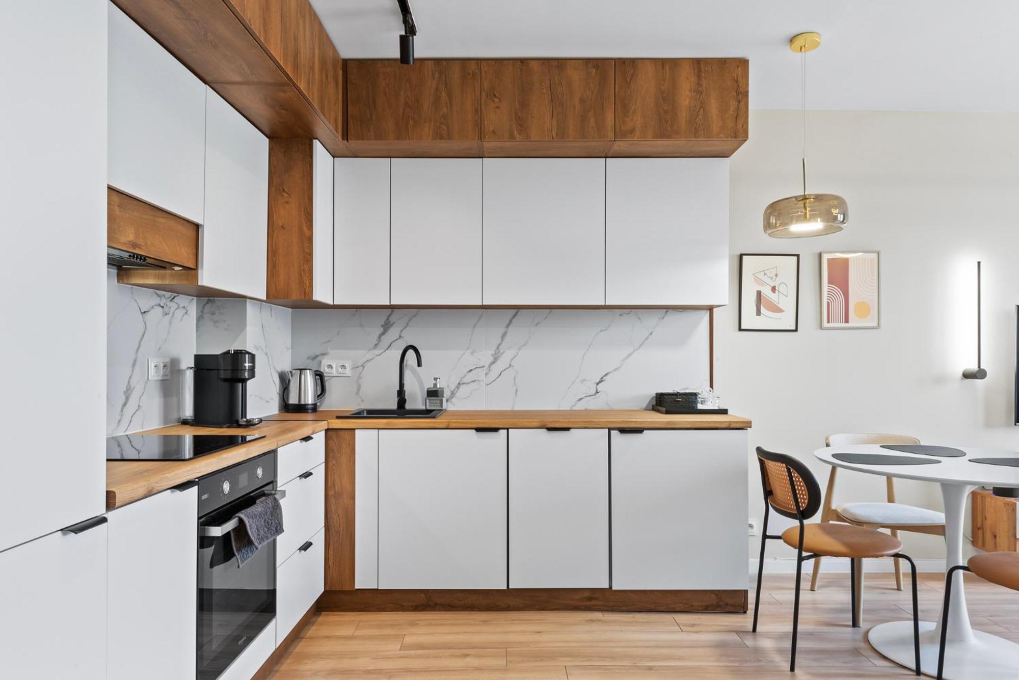 Rentplanet - Apartament Miedzynarodowa Варшава Экстерьер фото
