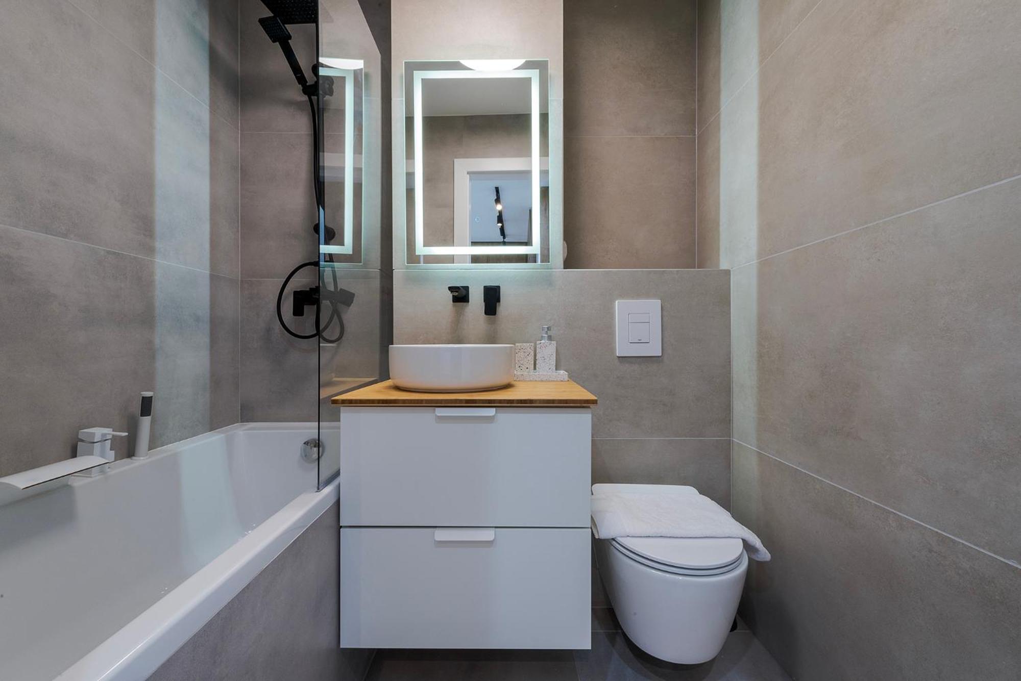 Rentplanet - Apartament Miedzynarodowa Варшава Экстерьер фото